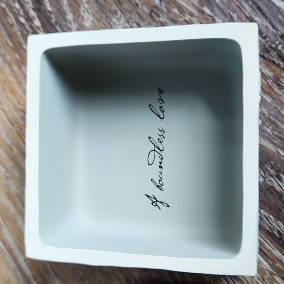 Willow Tree Box Brown Dog Blonde Boy Hug - Picture 7 of 11